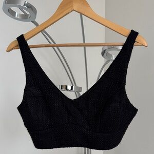 Lulu's Black V-Neck Knit Crop Tank